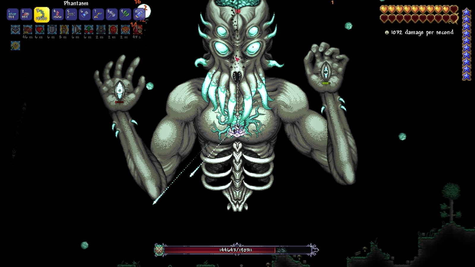 Player fighting the Moon Lord in For the Worthy in Terraria, with Moon Boulders flying everywhere.