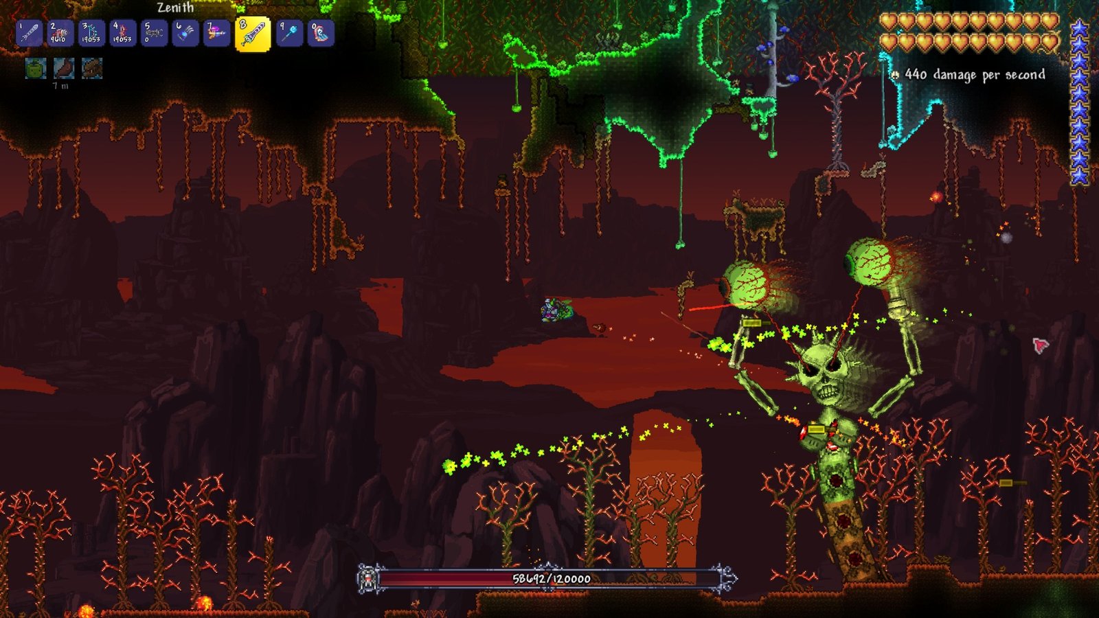 Screenshot of a player fighting the Mechdusa boss in Terraria 1.4.5.