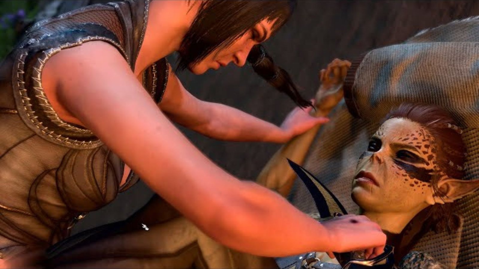 Shadowheart attacks Lae'zel in Baldur's Gate 3